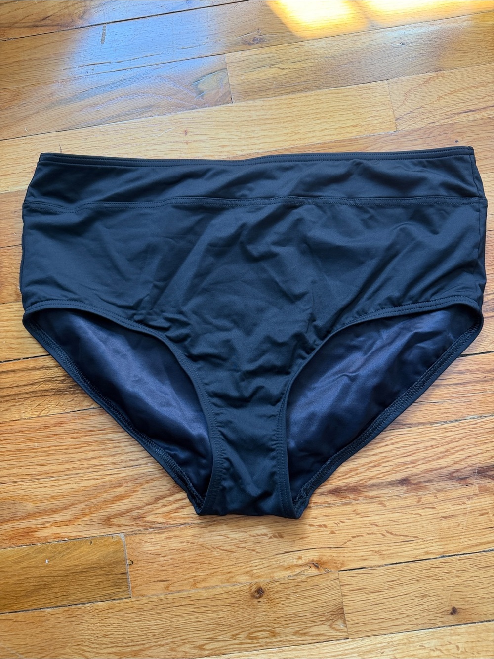 Women’s Lands' End Black High-Waist Bikini Brief - 14